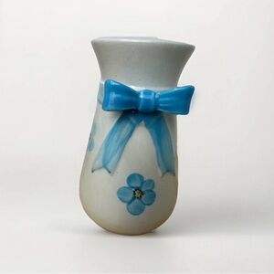 Vintage 1979 FTD White Floral Vase With Blue Bow